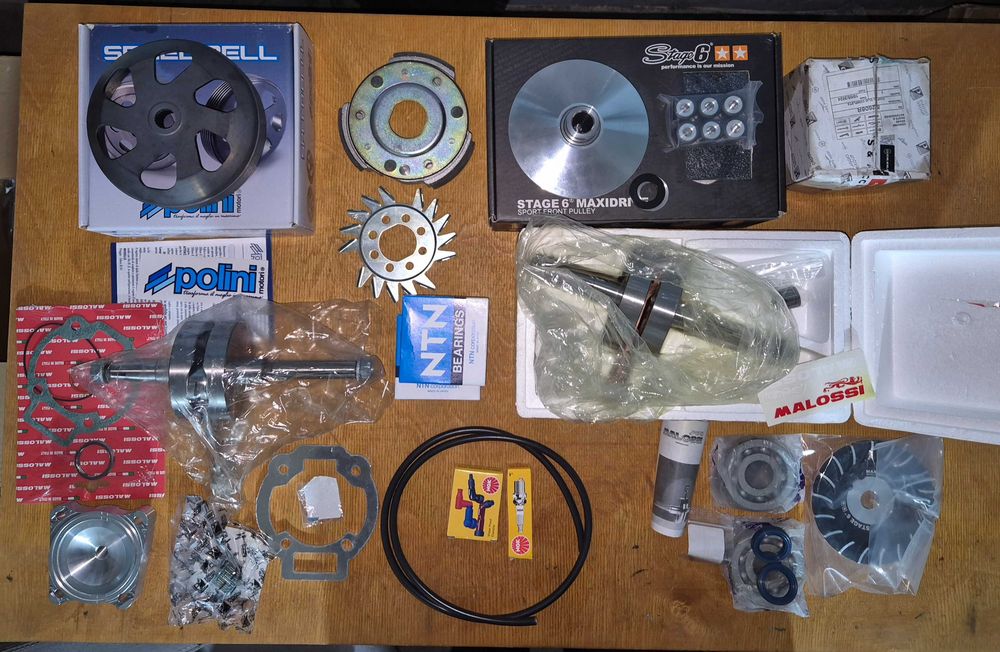 Piese noi Gilera Runner fxr 125 180 Piaggio SKR Hexagon Typhoon Skipper Aprilia sr 125 150 Malossi Polini