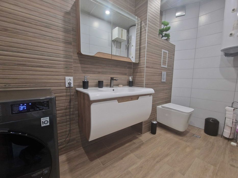 Продава се Многостаен апартамент в Благоевград, Освобождение - 115 кв.м за 1587 €/кв.м - Снимка #11