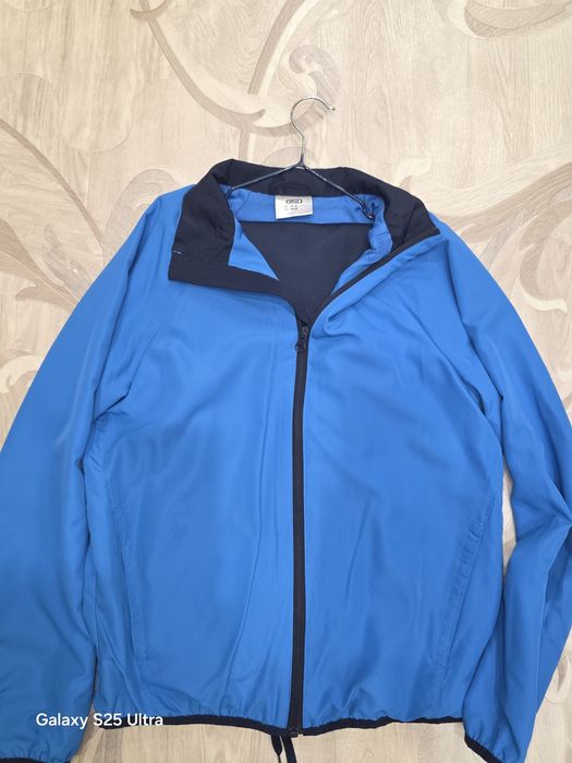 Продам подростковые вещи