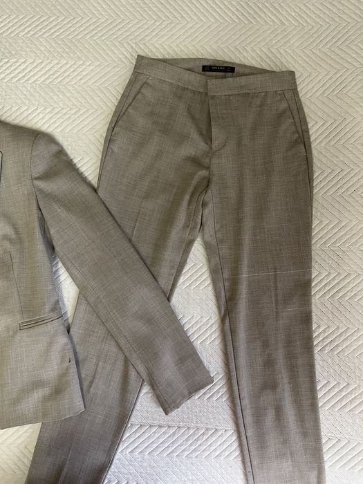 Брючный костюм Zara