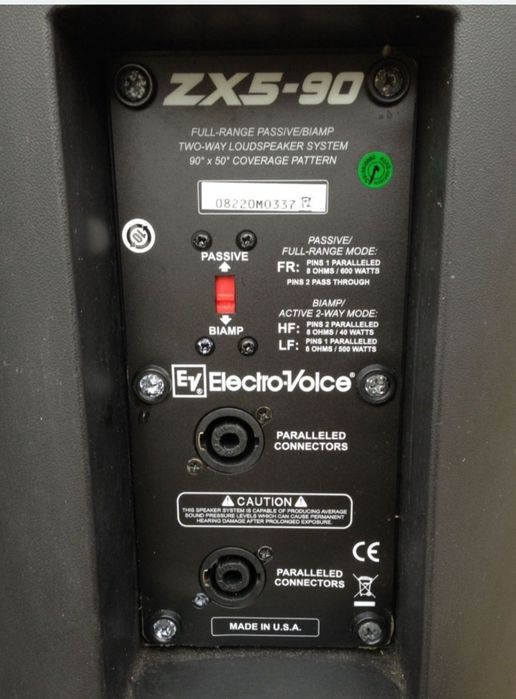 Boxe pasive "Electro-Voice ZX5-90B" ( 600 Wați Rms] Preț ambele boxe