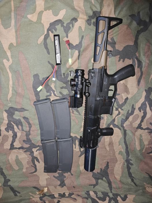 Vând replica airsoft double eagle dex556 m923