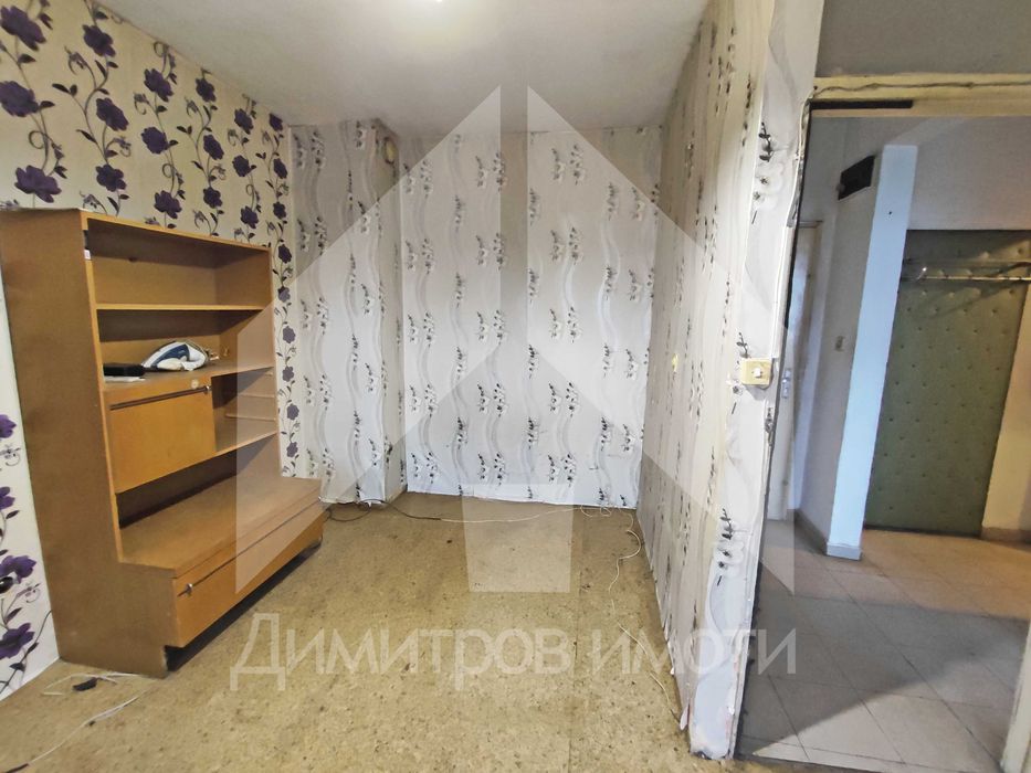Продава се Едностаен апартамент в Нови пазар - 42 кв.м за 786 €/кв.м - Снимка #4