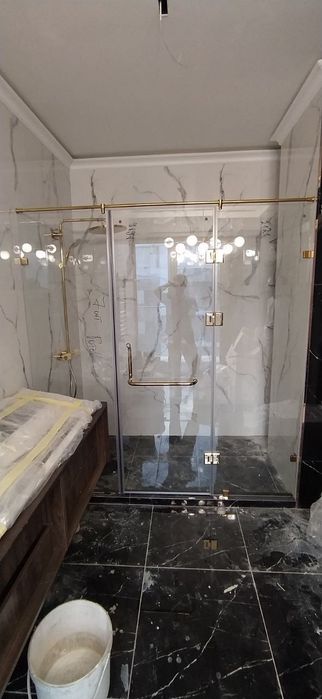 Душга ойна. Душ кабины