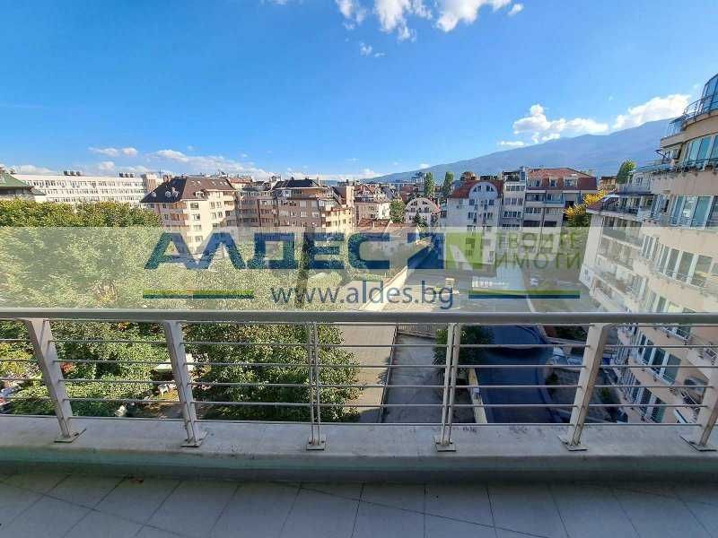 Продава се Тристаен апартамент в София, Лозенец - 127 кв.м за 3008 €/кв.м - Снимка #6