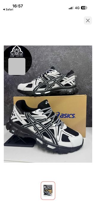 Кроссовки ASICS черно-белые