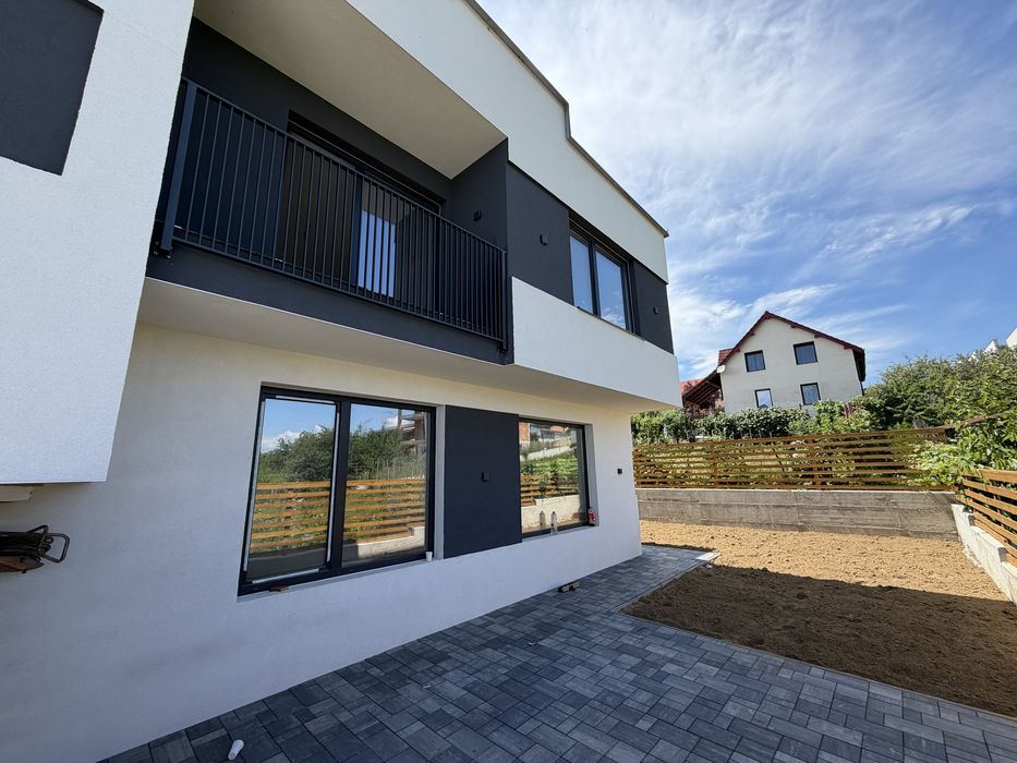 Casa la pret de apartament zona Dedeman la Soare perfect pt  inchiriat sau locuit