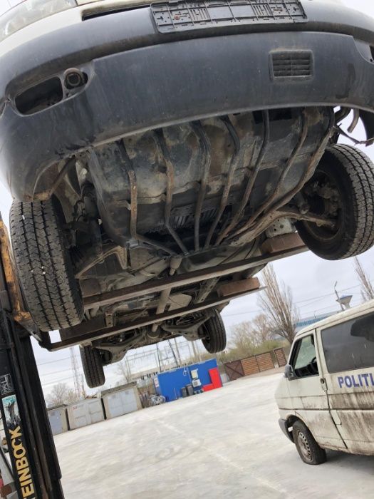 VW T4 MOTOR 2.5 TURBO , TRACTIUNE 4X4 AN 2002 Dezmembrez/Dezmembram