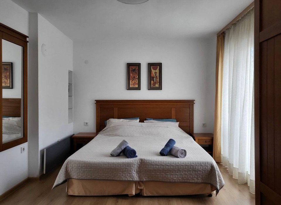 Дава се под наем Двустаен апартамент в София, Лозенец - 55 кв.м за 718.08 € - Снимка #3