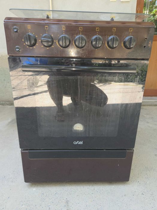 Gaz plitasi Artel, Газовая плита Artel (в хорошем состоянии)