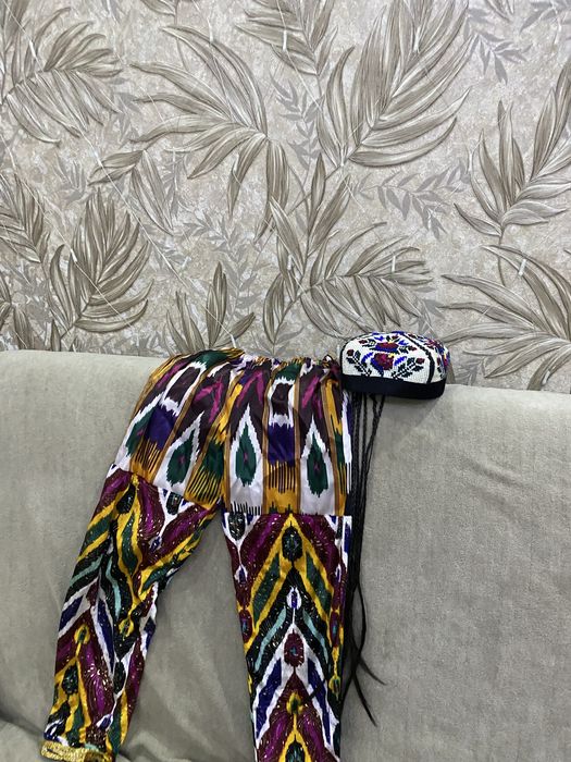 Продаю детские танцевальные костюмы