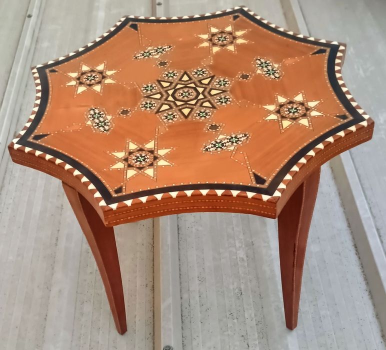 Masuta vintage intarsie