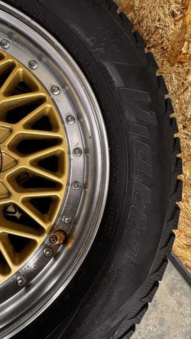 Продам комлект дисков с резиной