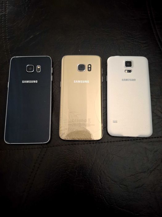 Vând lot de 12 telefoane