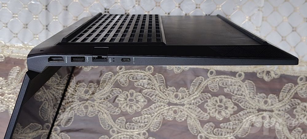 HP Victus new yengi