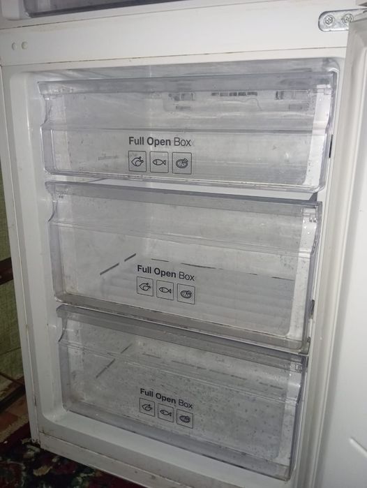 Продам холодильник