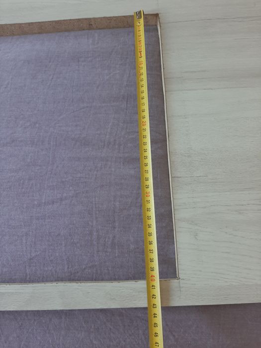 Vind  placa de lemn ptr ghiuveta bucătărie.