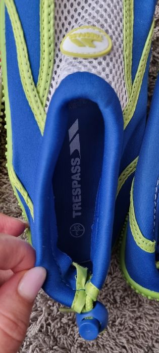 Аква обувки Trespass