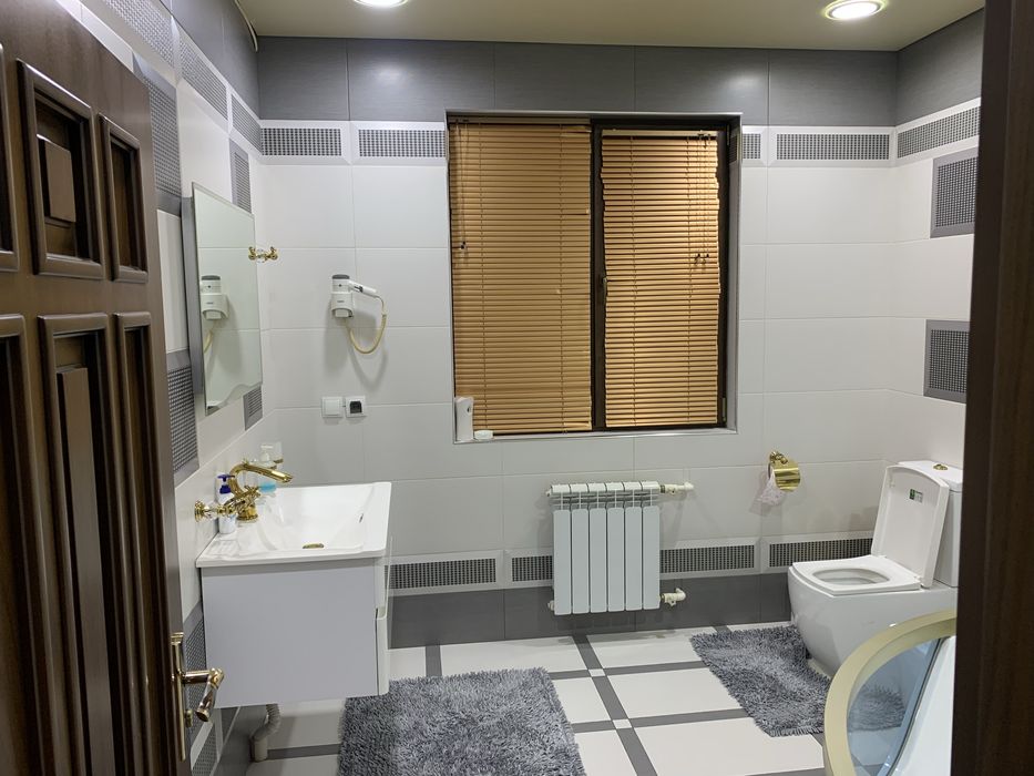 Cдается квартира в центре ташкента !!!