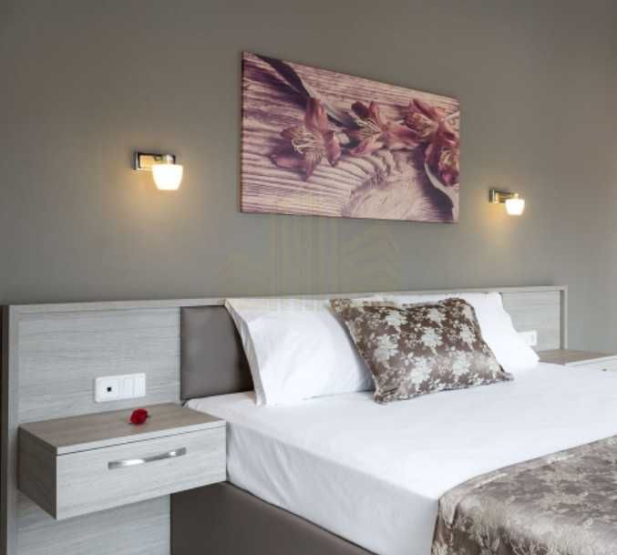 Едностаен апартамент Център