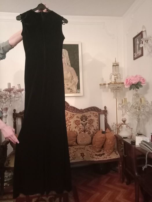 Продам вечернее велюровые платье