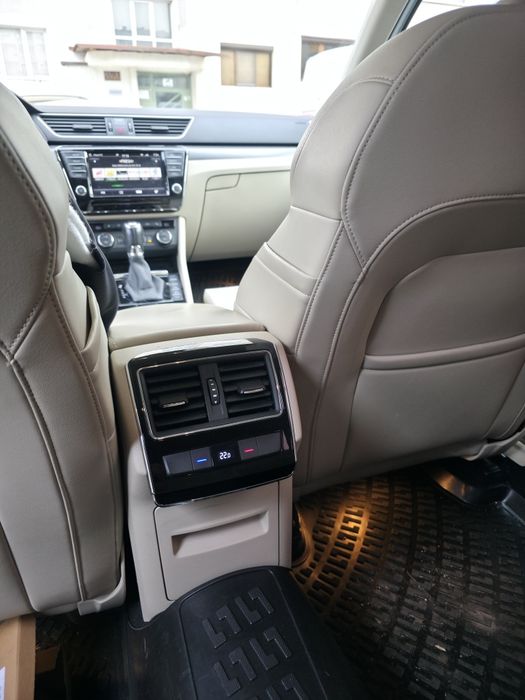 Шкода Супърб 2.0 TDI