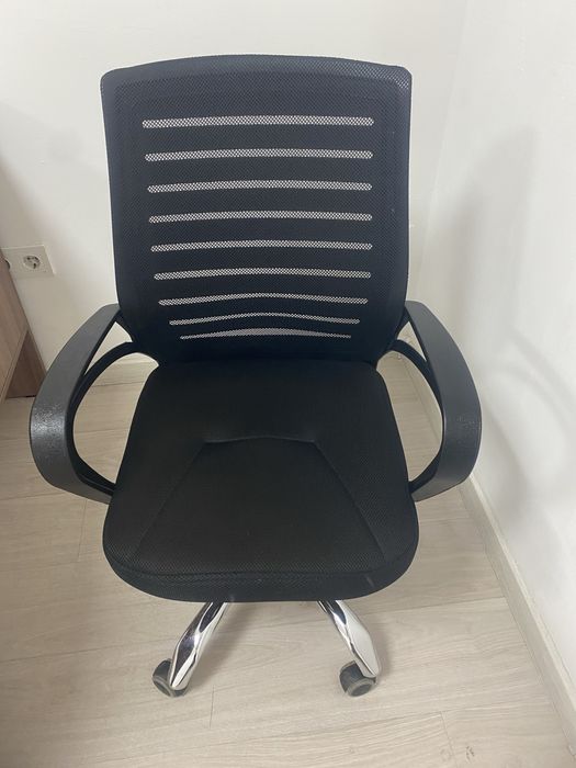 Клиника заттары,стол,стул,шкаф, кушетка,