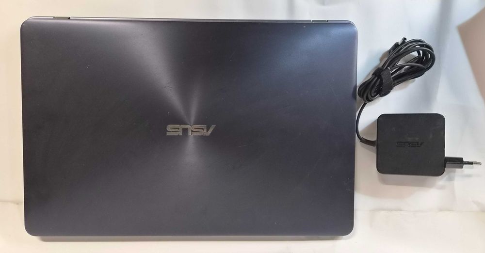 Laptop Asus Model R702U Grey