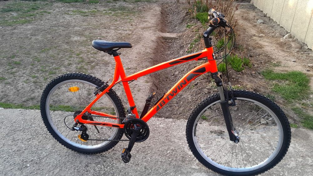 Bicicleta mtb Btwin Rockrider 340,26 inchi,Aluminiu,j. duble,21 viteze