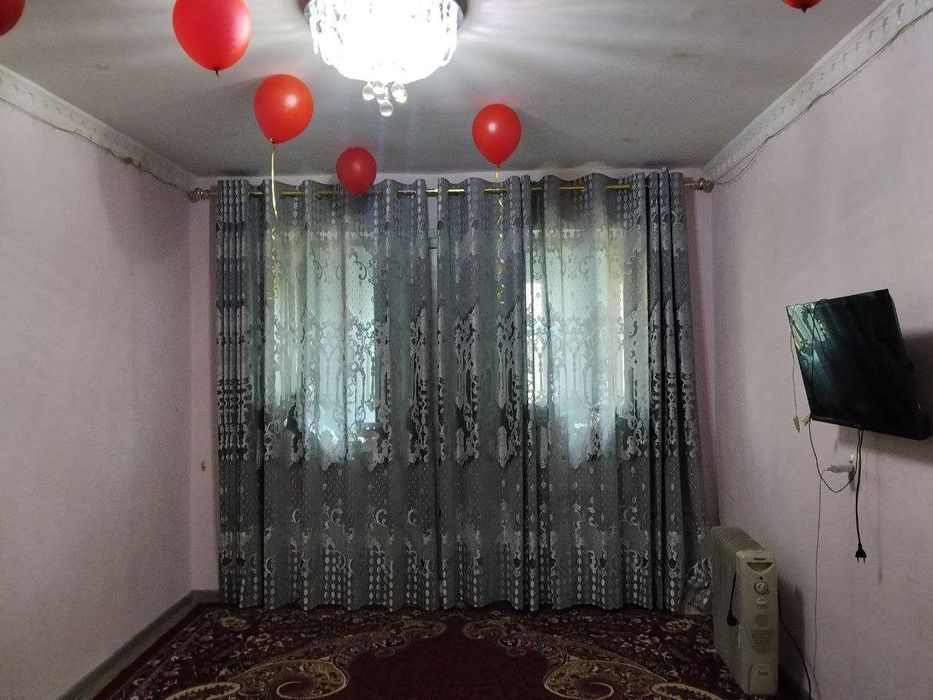 Chirchiq sh. Troyski dahasi, 14-maktab ro‘parasida