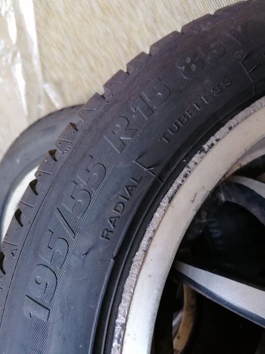 Джанти 15 4х100 със нови гуми