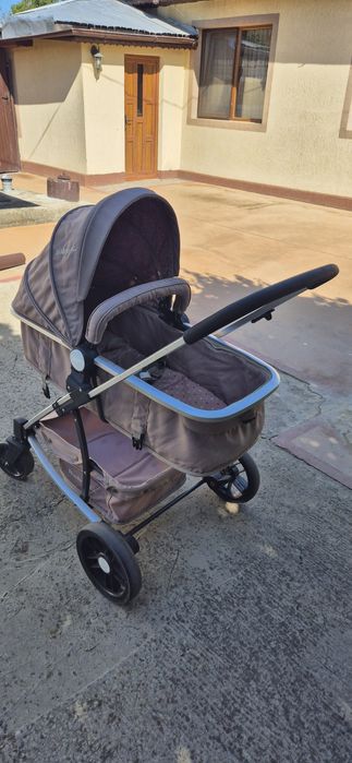 Vand carucior copii si dau gratis premergator