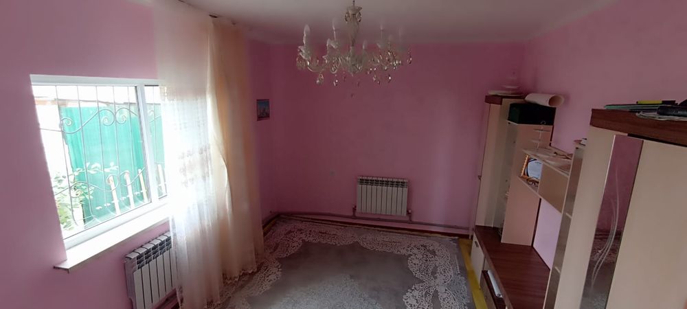 Үй сатылады 4 комнт. Мкр.көктемнен