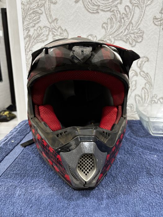 Продам шлем мото