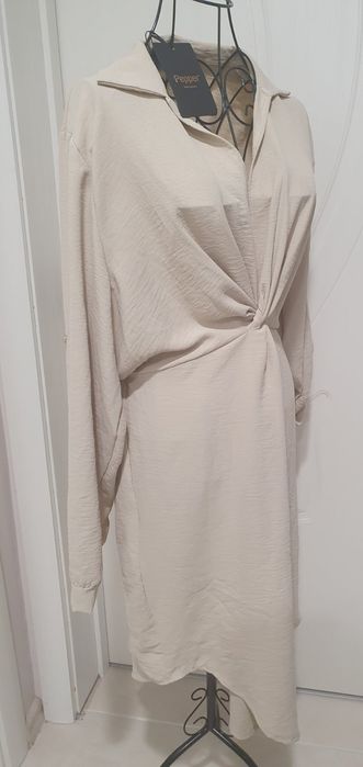Риза рокля нюд цвят, размер L, с  етикет