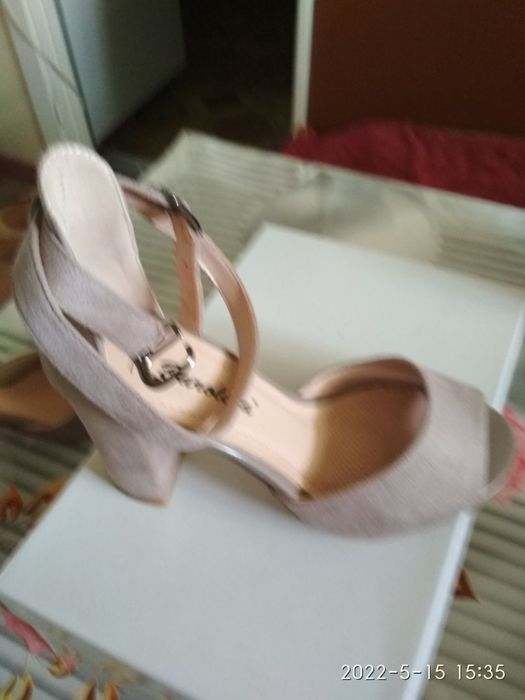 Туфли и босоножки