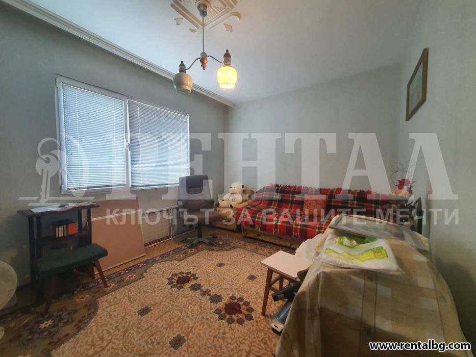 Продава се Тристаен апартамент в Пловдив, Кючук Париж - 87 кв.м за 1598 €/кв.м - Снимка #4