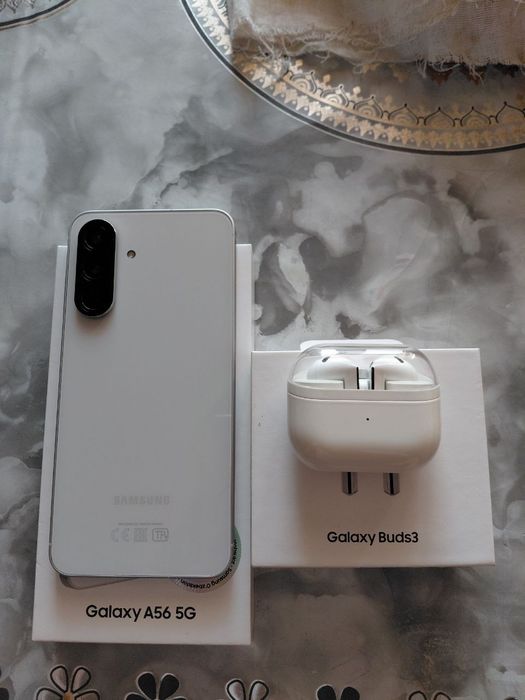 Samsung A56 256gb va samsung buds 3 naushnik