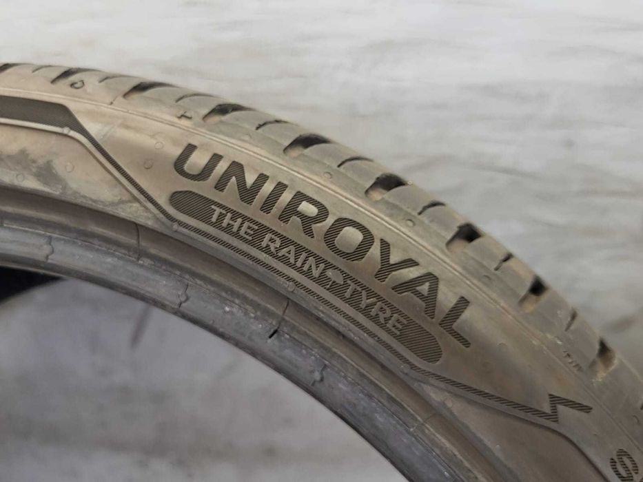 Anvelope 225/35 R18, vara, Uniroyal, DOT 2020