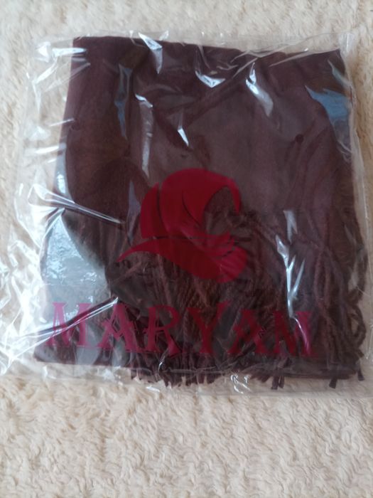 Продаётся платок-шарф