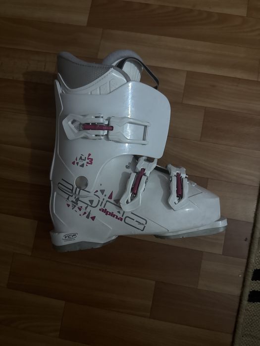 Лыжи ботинки  elan
