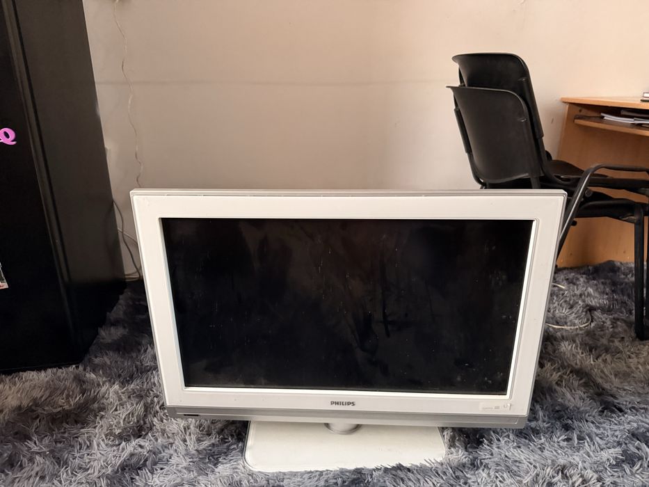 Televizor Philips 96cm diagonala