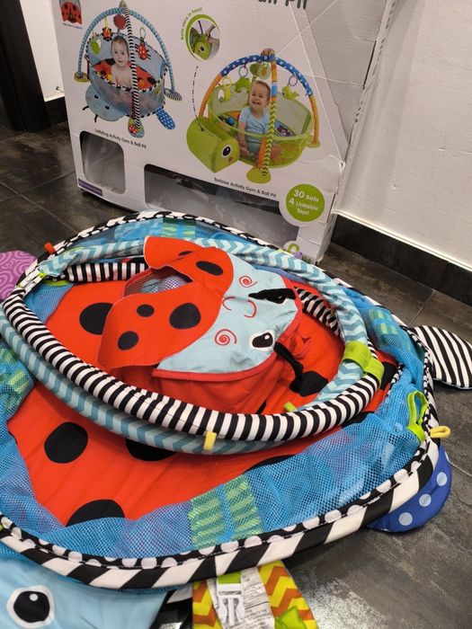 Активна гимнастика, музикална играчка за кошара и др.