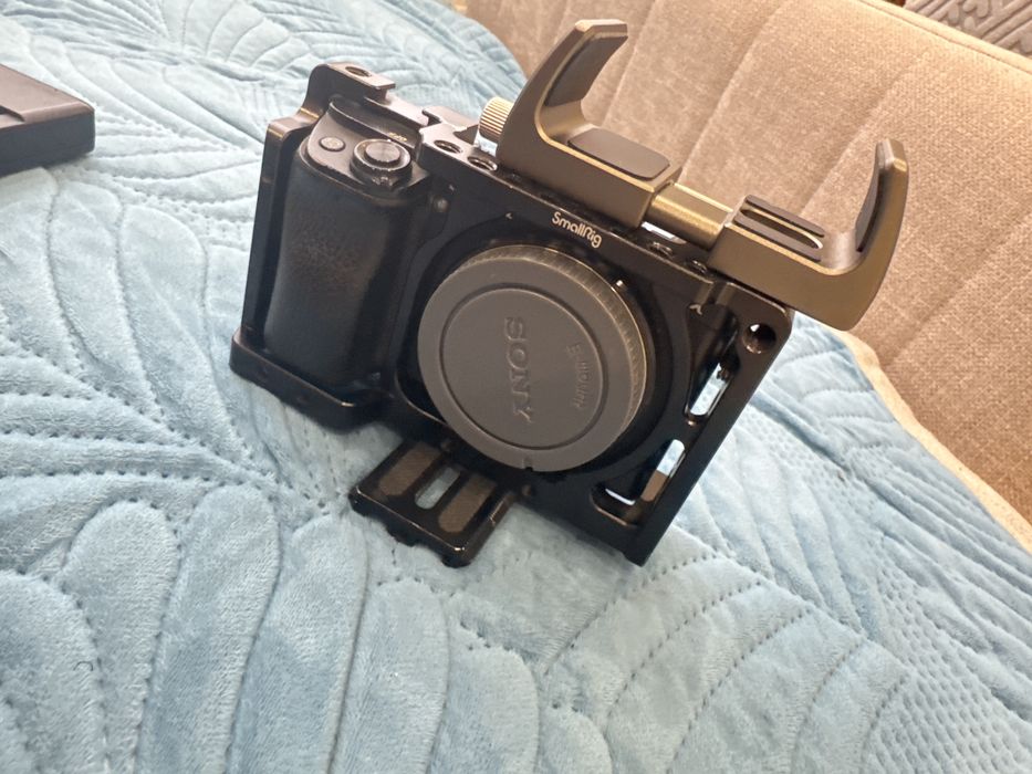 Продам Sony A6300