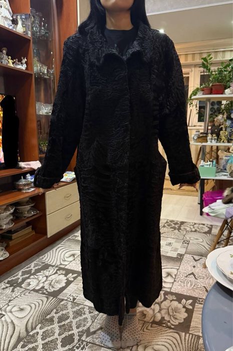 Продается! Шубка.