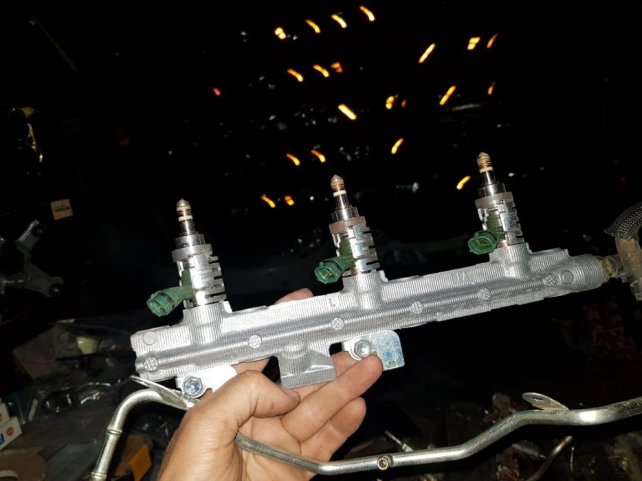 Форсунки на Lexus Gs300 (3gr)