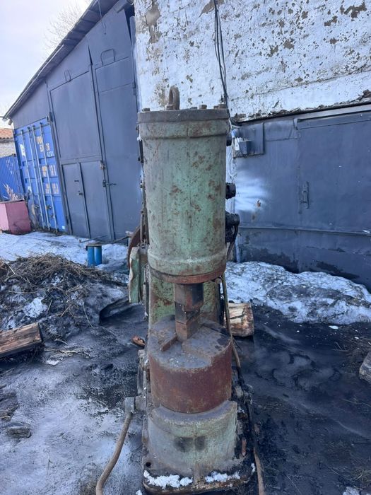 Гидравлический молот