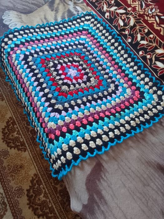 Коврики вязанные