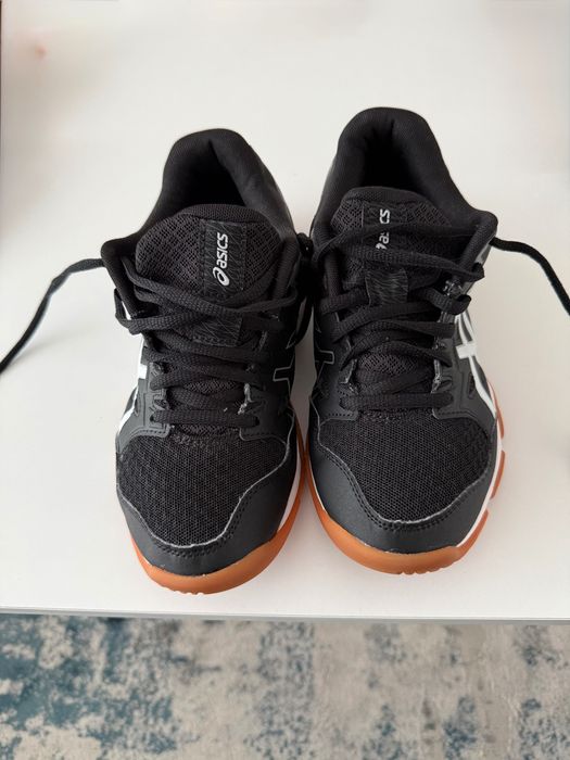 Vand adidasi  Noi Nepurtati Asics Gel Rocket 11 dama masura 37