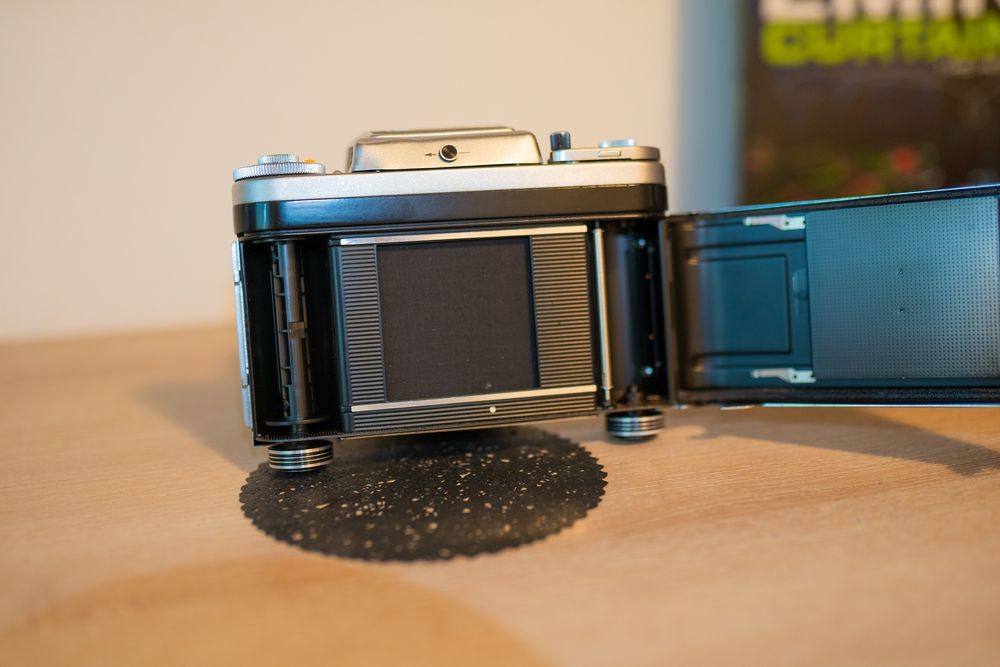 Pentacon Six TL + obiectiv Zeiss 80mm F2.8
